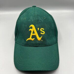 Oakland Athletics Hat Men‎ L-XL Green Well Fargo Stretch Fitted Cap